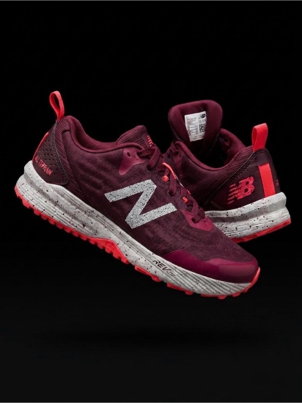 New Balance All Terrain Nitrel V3 WTNTRLS3 Women’s size 6 Maroon / Burgundy